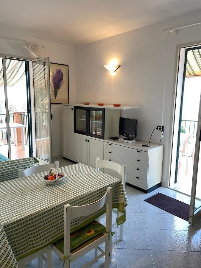 Apartment Casa Esmeralda Finale Italy